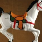 Sulky-horse-white