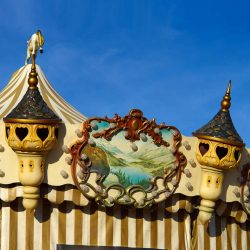 carousel-joint-covers-for-carrousels carousel-joint-covers-for-carrousels