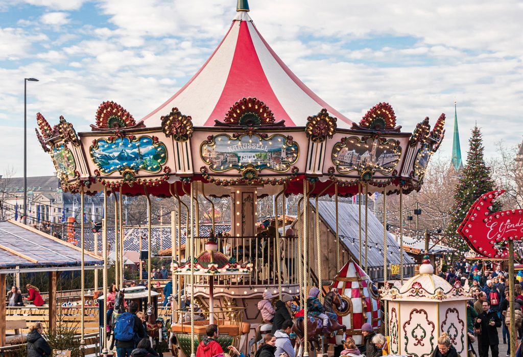 double-stories-7-meters-carousel