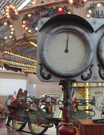 velocipede-carousel-on-site velocipede-carousel-on-site
